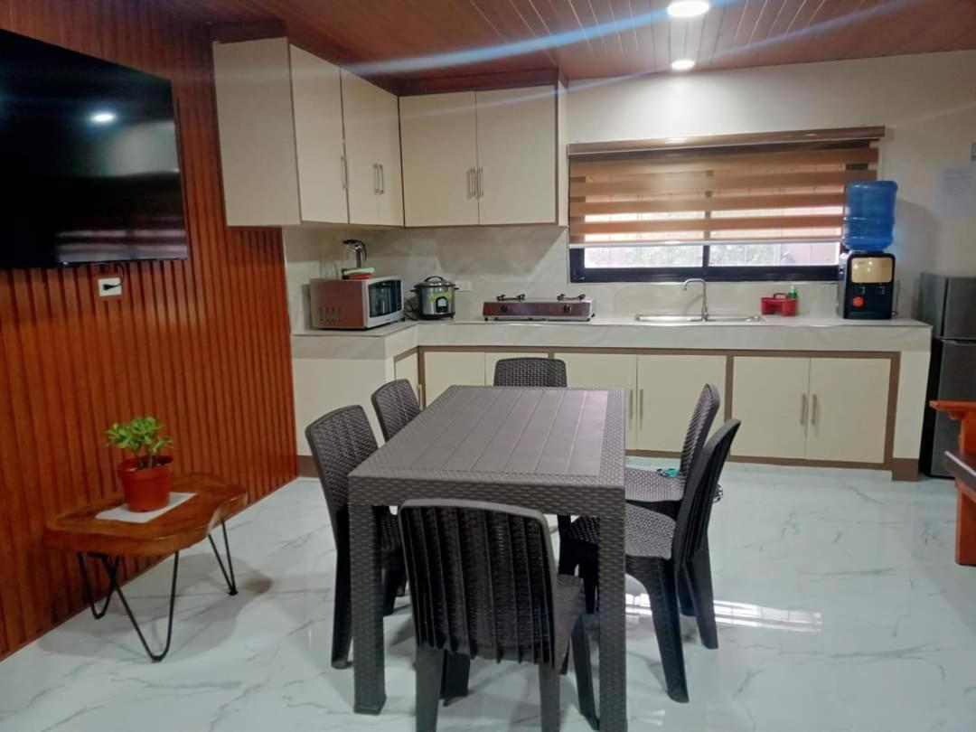 Labella Vista Apartment Багио Экстерьер фото